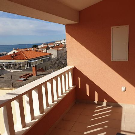 Apartments Knezovic غراداك المظهر الخارجي الصورة