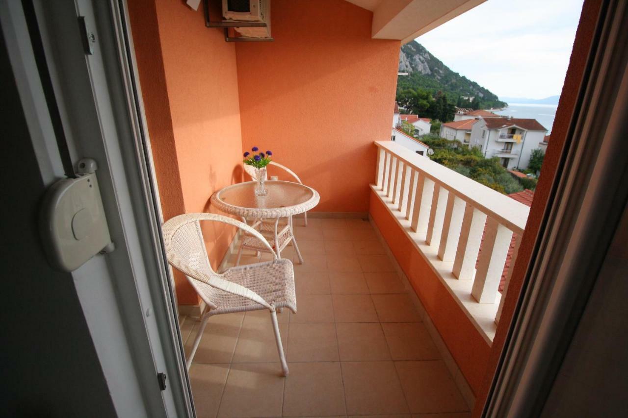 Apartments Knezovic غراداك المظهر الخارجي الصورة